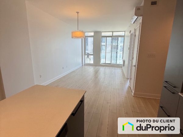 2980, Boulevard St-Martin O, Chomedey à louer