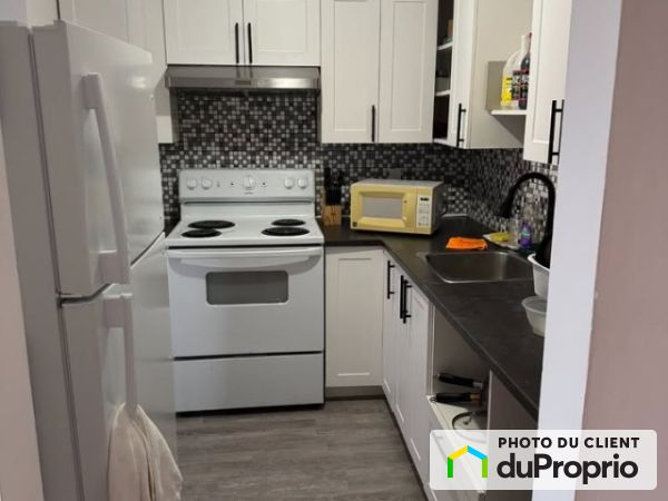 12 Maurice-de Celles, Loretteville for rent