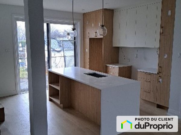 5464 avenue Irving, Longueuil (St-Hubert) for rent