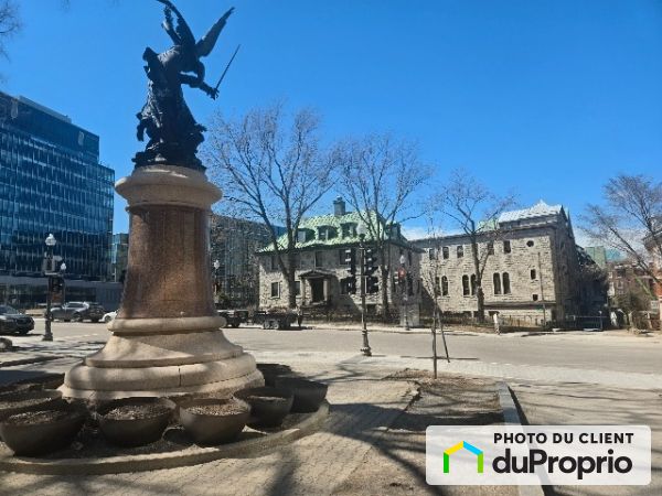 Environnement - 202-550, Grande -Allée est, Vieux-Port à louer