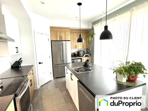 8585, rue Siméon-Lamarche, Mirabel (St-Augustin) à louer