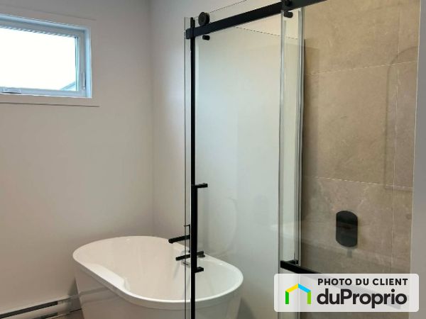 1195, Rue du Campanile, Drummondville (Drummondville) à louer