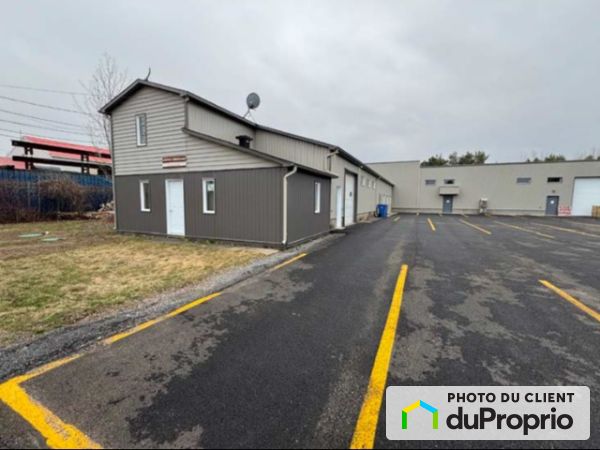 103 rue des Ateliers, Lavaltrie for rent