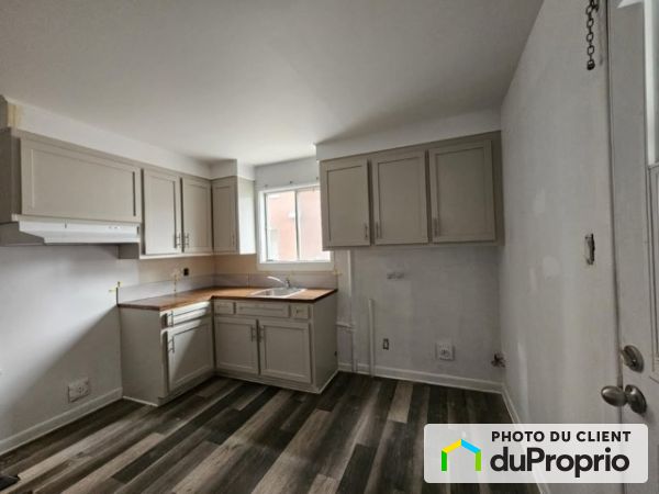 1985, des Intendants, Limoilou à louer