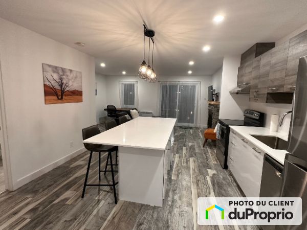 405-74, rue de Joliette, Bromont à louer