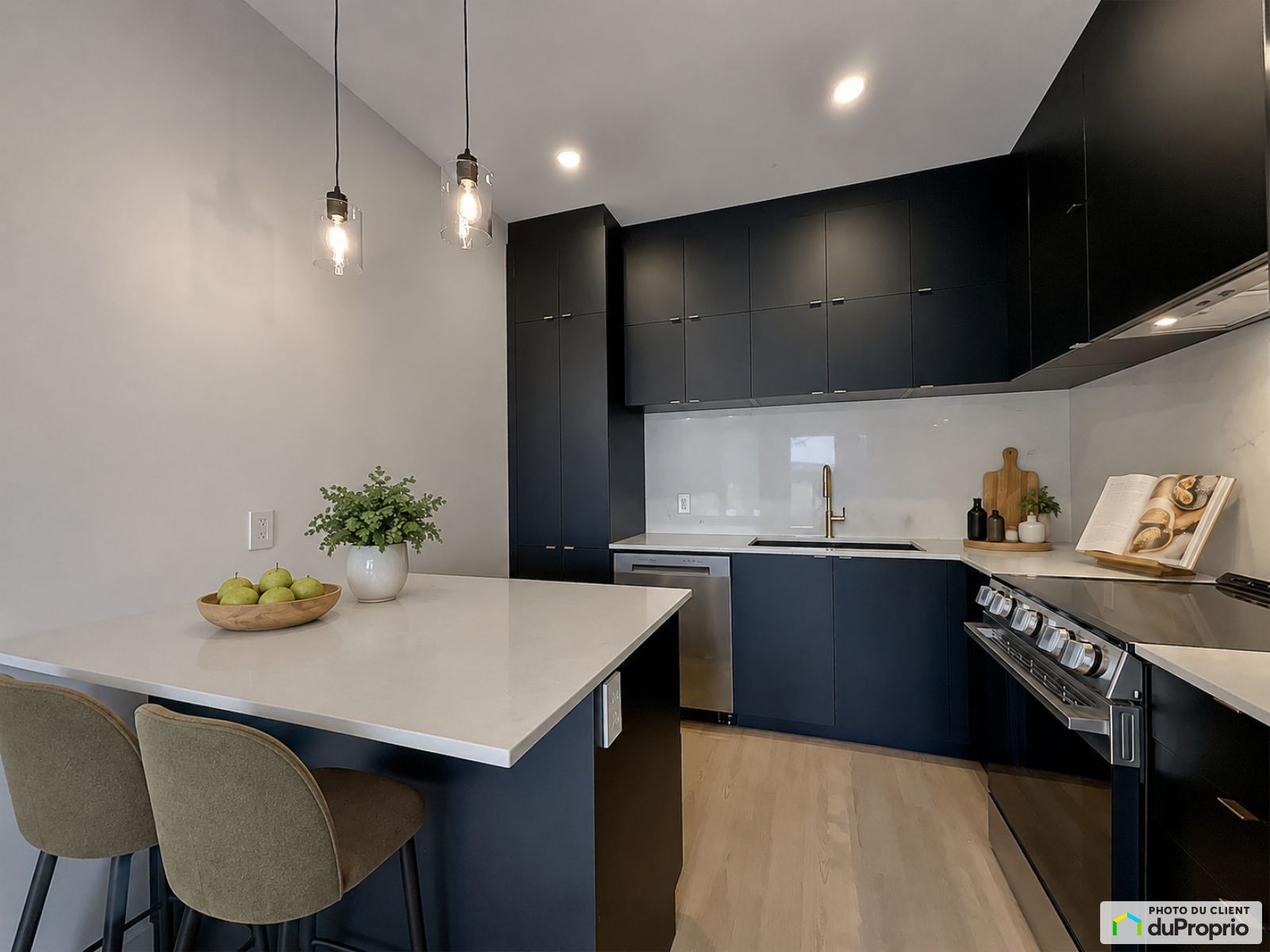 708 rue Walnut - Le noyer — photo 2