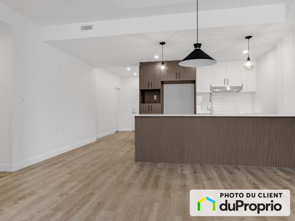 7002 boulevard Guillaume-Couture, Lévis for rent