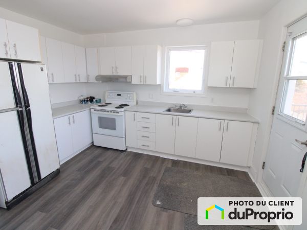 4 1/2-2292 avenue Royale, Beauport for rent