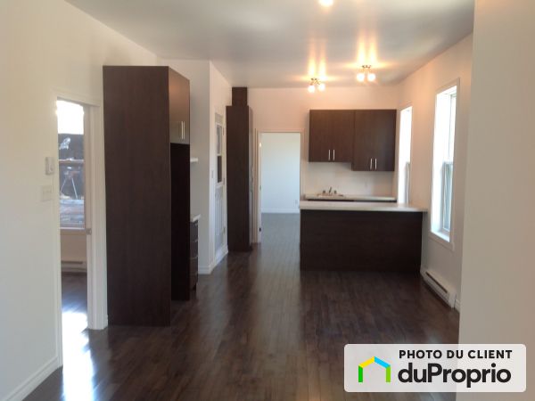 4 1/2-504 3e Avenue, Limoilou for rent