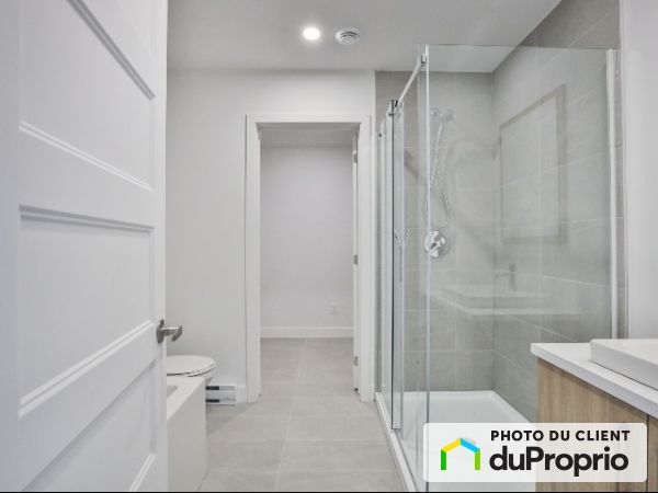 15 rue de l´Ellipse, St-Charles-Borromée for rent