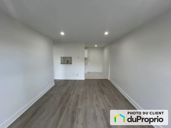 757 boul. Bishop-Power, LaSalle for rent