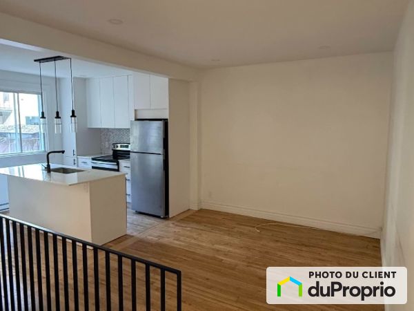 689 rue Woodland, Verdun for rent
