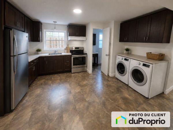 225, rue des Lilas Est, Limoilou à louer