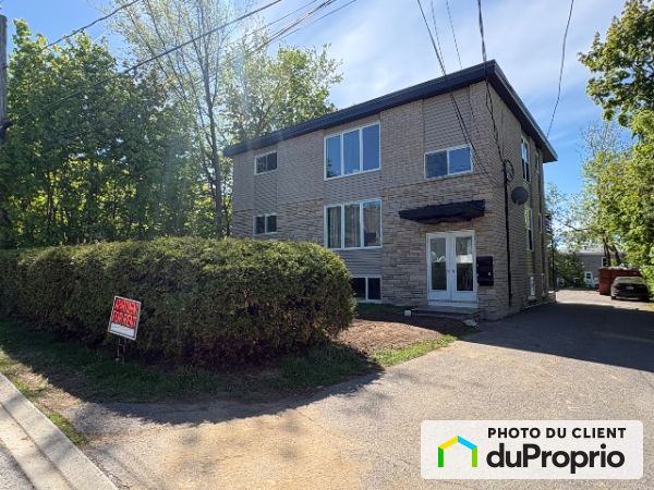1-24 Rue centre, Gatineau (Aylmer) for rent