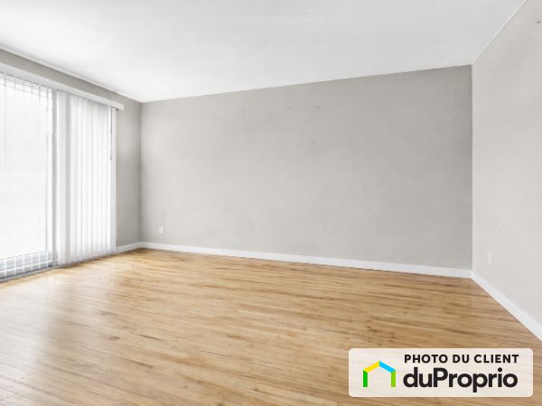 Apartment Living Room - 263 Rue Louise, Longueuil (Vieux-Longueuil) for rent