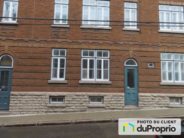 1-403 rue Richelieu, St-Jean-Baptiste for rent