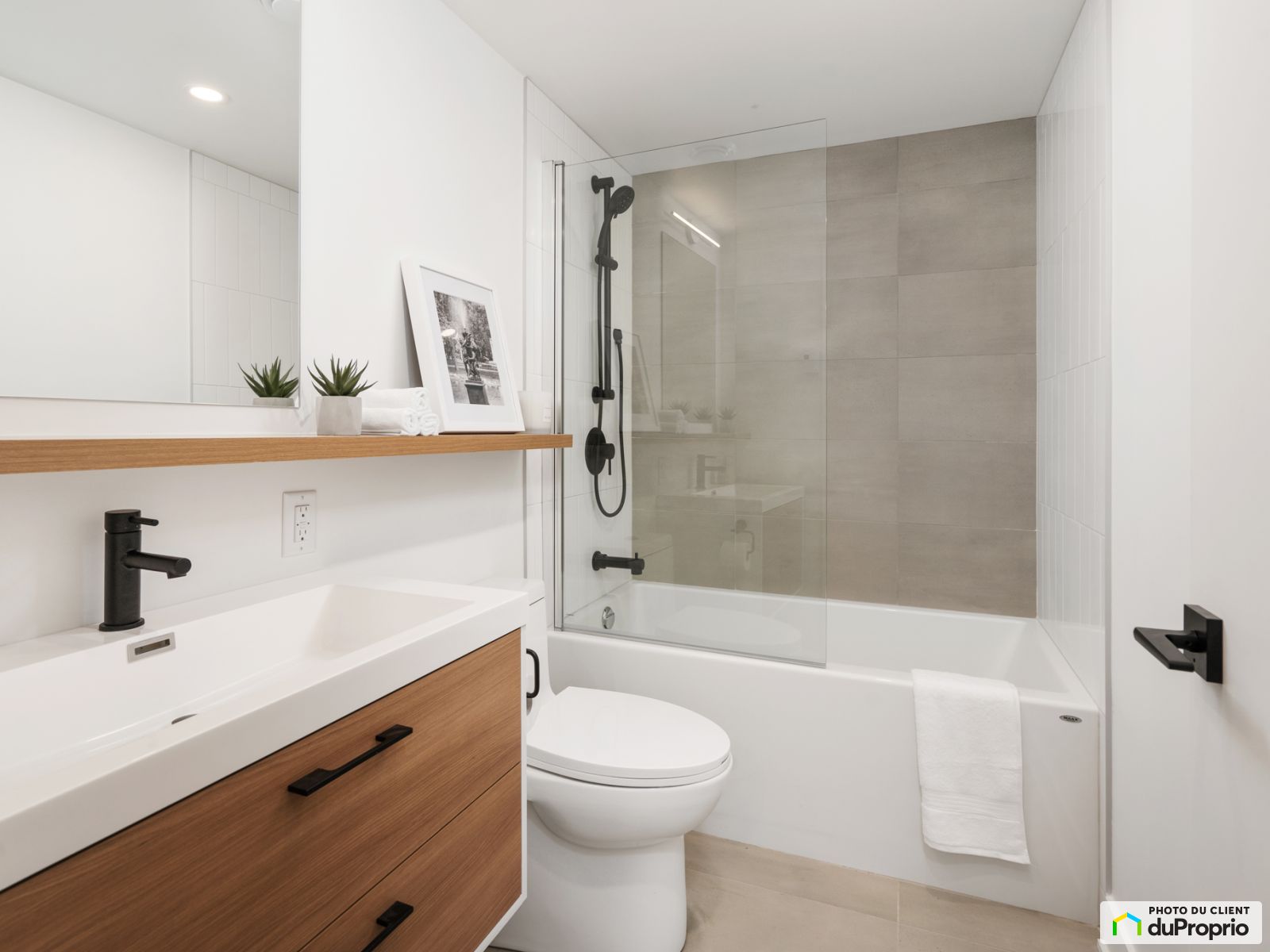 Maison de ville - Milhaus - 1250 avenue Therese-Lavoie-Roux — photo 3