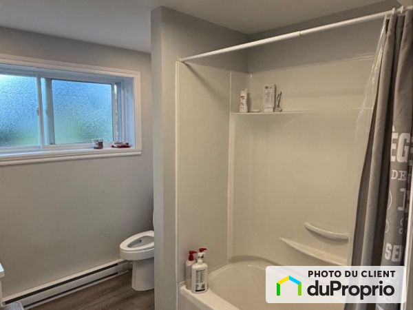 101 rue Réjean, St-Joseph-Du-Lac for rent