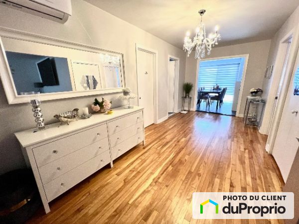 12058 Rue Cousineau, Saint-Laurent for rent