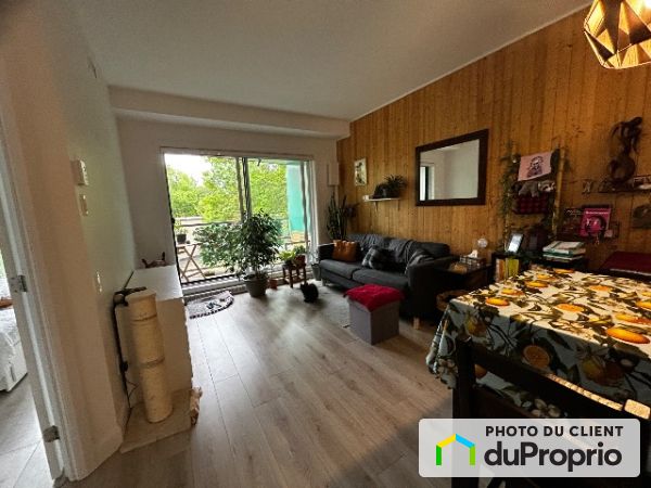 20, Boulevard Charest Ouest, Saint-Sauveur à louer