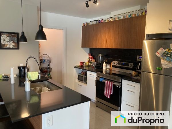 2293, Belvédère sud, Sherbrooke (Mont-Bellevue) à louer