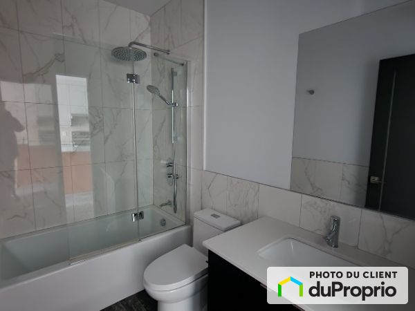 1016 Laurier O, Outremont for rent