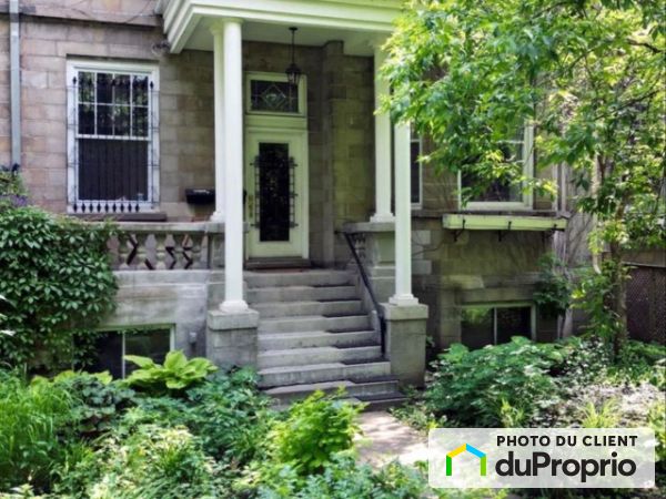1-140 Grande Allée Ouest, Montcalm for rent