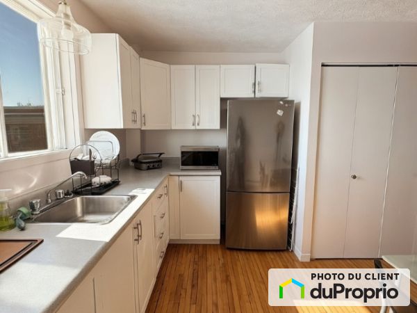 1010, Courcelette, Sherbrooke (Mont-Bellevue) à louer