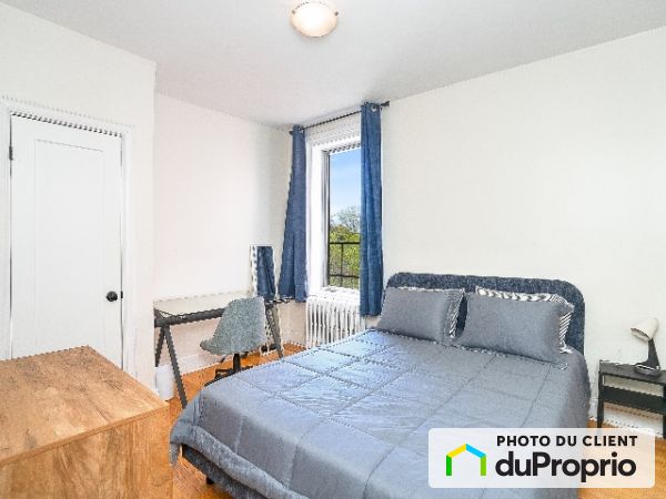 12-130 Prince Arthur, Le Plateau-Mont-Royal for rent