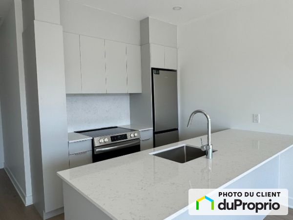 1003-5070 Paré, Côte-des-Neiges / Notre-Dame-de-Grâce for rent