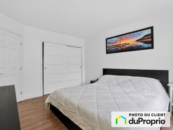 1-71 Prom des iles, Chomedey for rent
