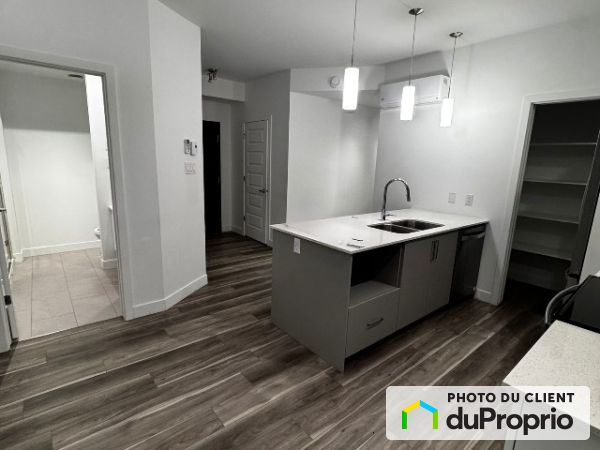 201-633 boul du plateau, Gatineau (Aylmer) for rent
