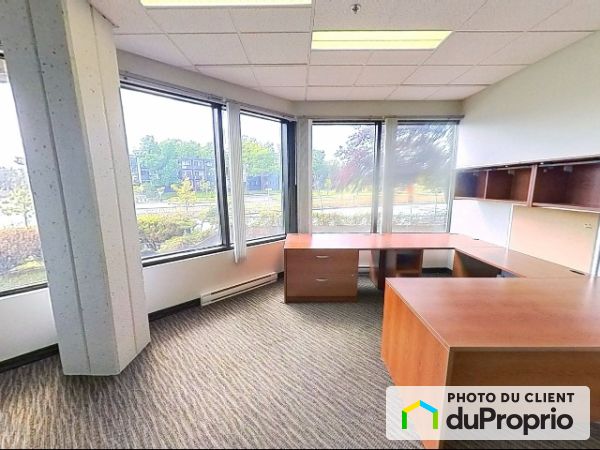 040-1175 Lavigerie, Ste-Foy for rent