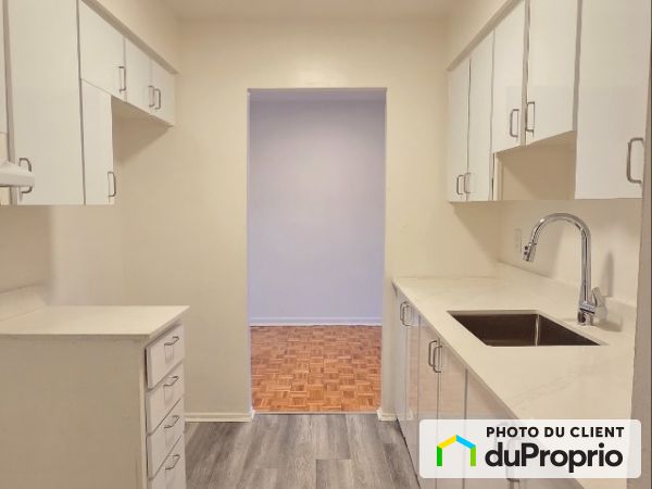 105-5790 chemin de Chambly, Longueuil (St-Hubert) for rent