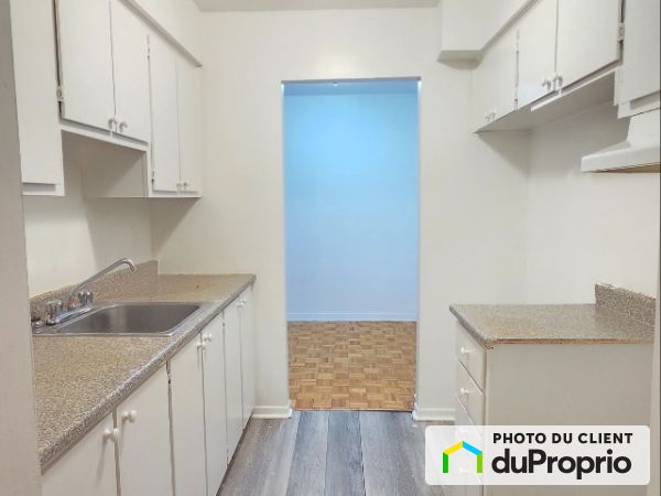 306-5790 chemin de Chambly, Longueuil (St-Hubert) for rent