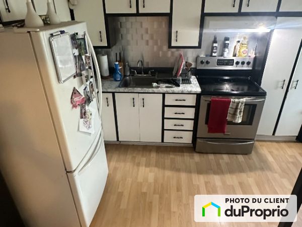 368 fusiliers, Sherbrooke (Jacques-Cartier) for rent