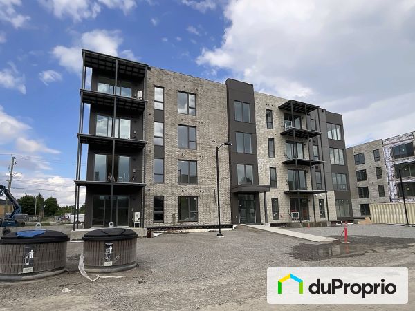 205 rue Carmelle-Boutin, Blainville for rent