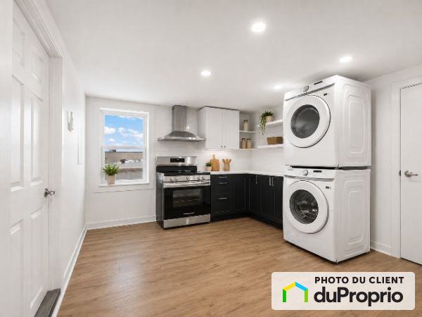 2481 rue la Fontaine, Ville-Marie (Centre-Ville et Vieux-Montréal) for rent