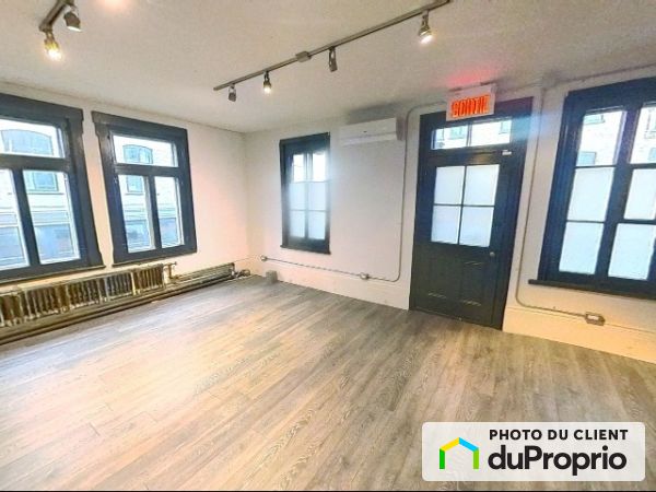 200-719 rue de Saint-Vallier Est, Saint-Roch for rent