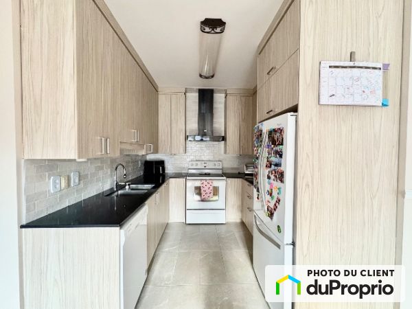 3-45, Rue Zenith, Gatineau (Hull) à louer