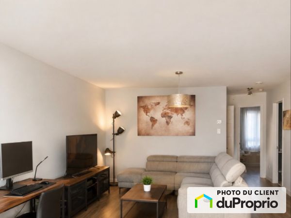 728 rue du Mont-Laval, Ste-Dorothée for rent