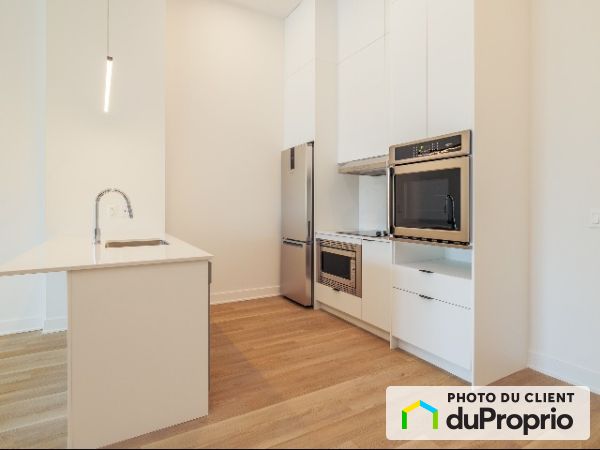 114-5200 de la savane, Mont-Royal for rent