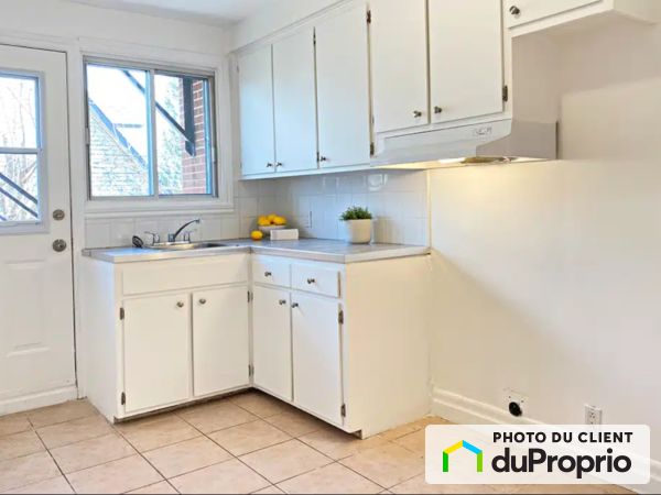 155-165 rue Le Moyne Est, Longueuil (LeMoyne) for rent
