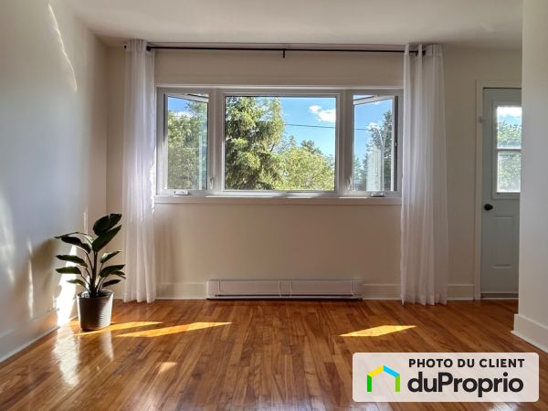 Apartment Living Room - 6647 Lacordaire, Rosemont / La Petite Patrie for rent