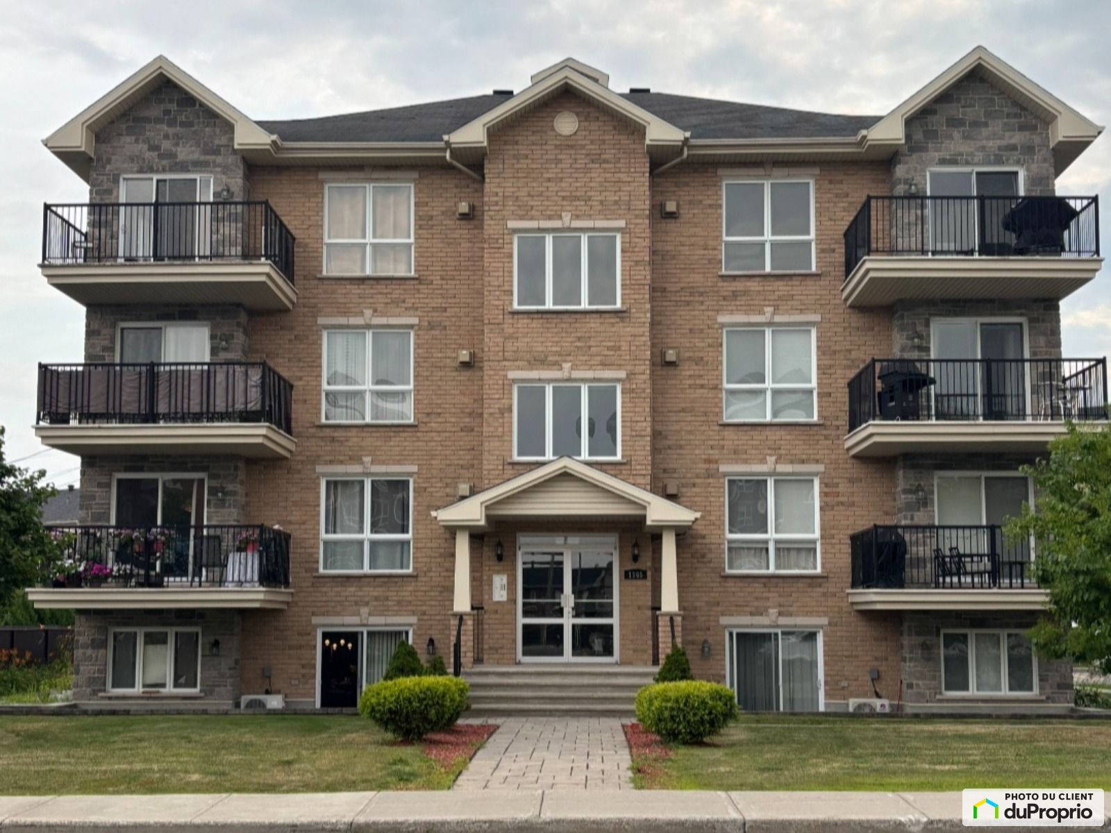202-1165, rue Émile-Bouchard — photo 1