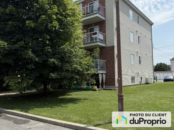 202-2900, Montcalm, Vaudreuil-Dorion à louer