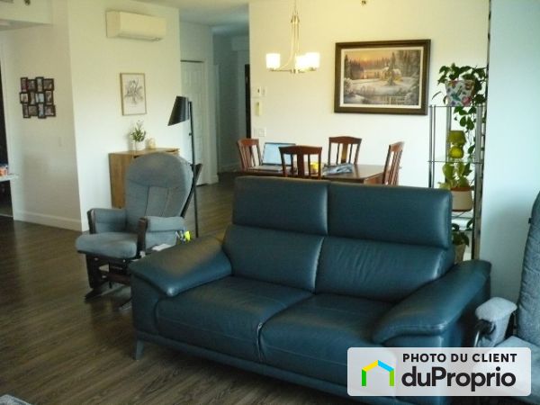 Apartment Living Room - 404-1110 rue des rigoles, Val-Bélair for rent