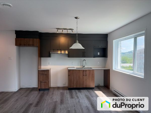 915 Walsh, Sherbrooke (Fleurimont) for rent