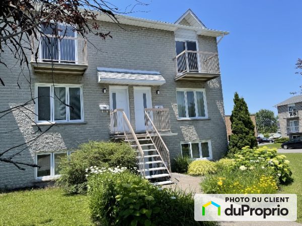 1156 Benoit, Chambly for rent