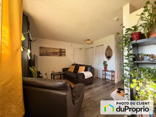 Apartment Living Room - 2-12 Rue Front, Gatineau (Aylmer) for rent